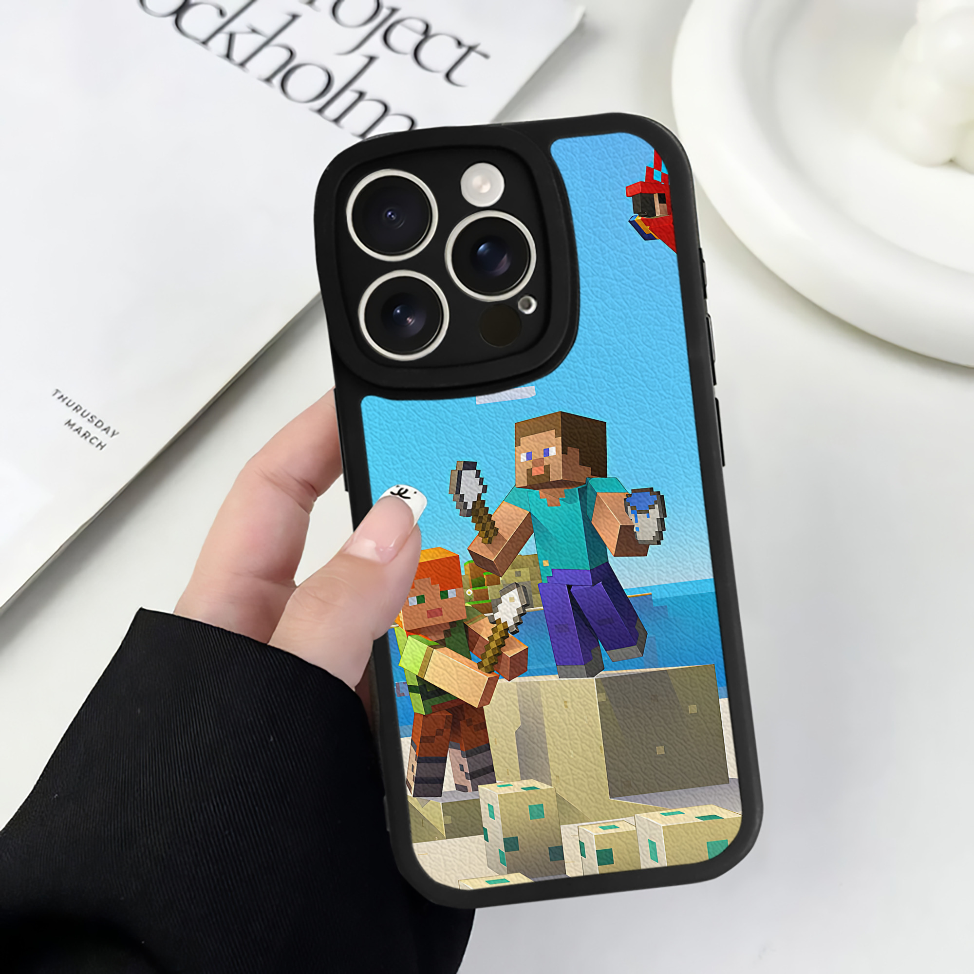 （画像用） マインクラフト ブロックの世界 Minecraft MC Block world 【iPhone 16シリーズ対応】シリコンスマホケース（レザー調） 材質：シリコン
